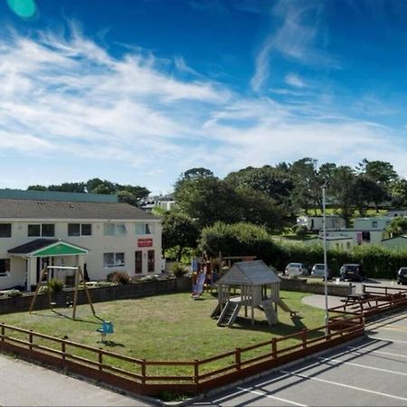 8 Sleep Chalet At Newquay Away Resorts Nb160 Buitenkant foto