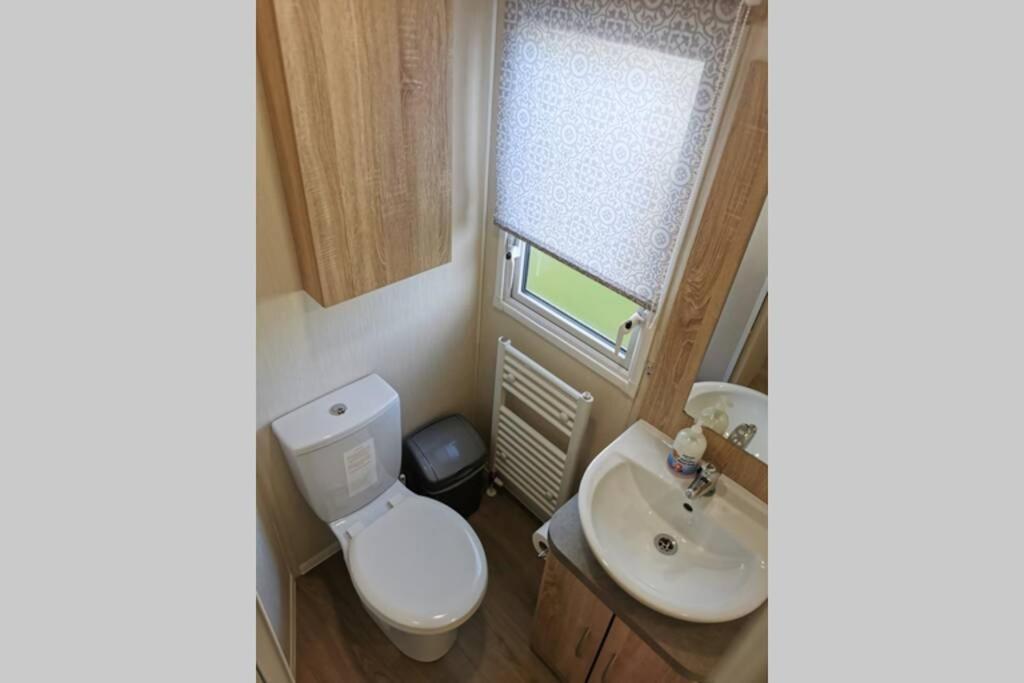 8 Sleep Chalet At Newquay Away Resorts Nb160 Buitenkant foto